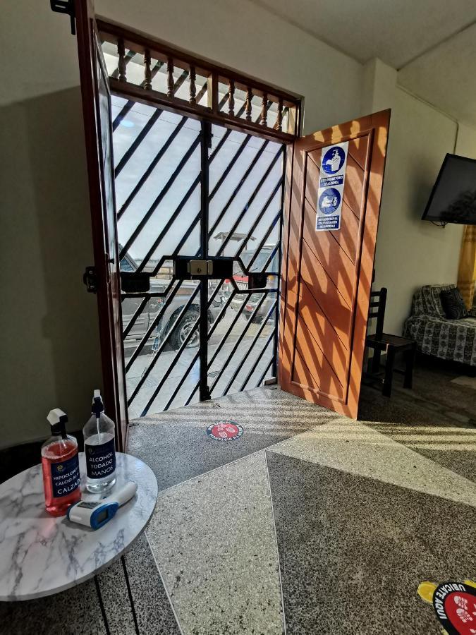 פוארטו צ'יקמה Hotel Nuevo Amanecer מראה חיצוני תמונה