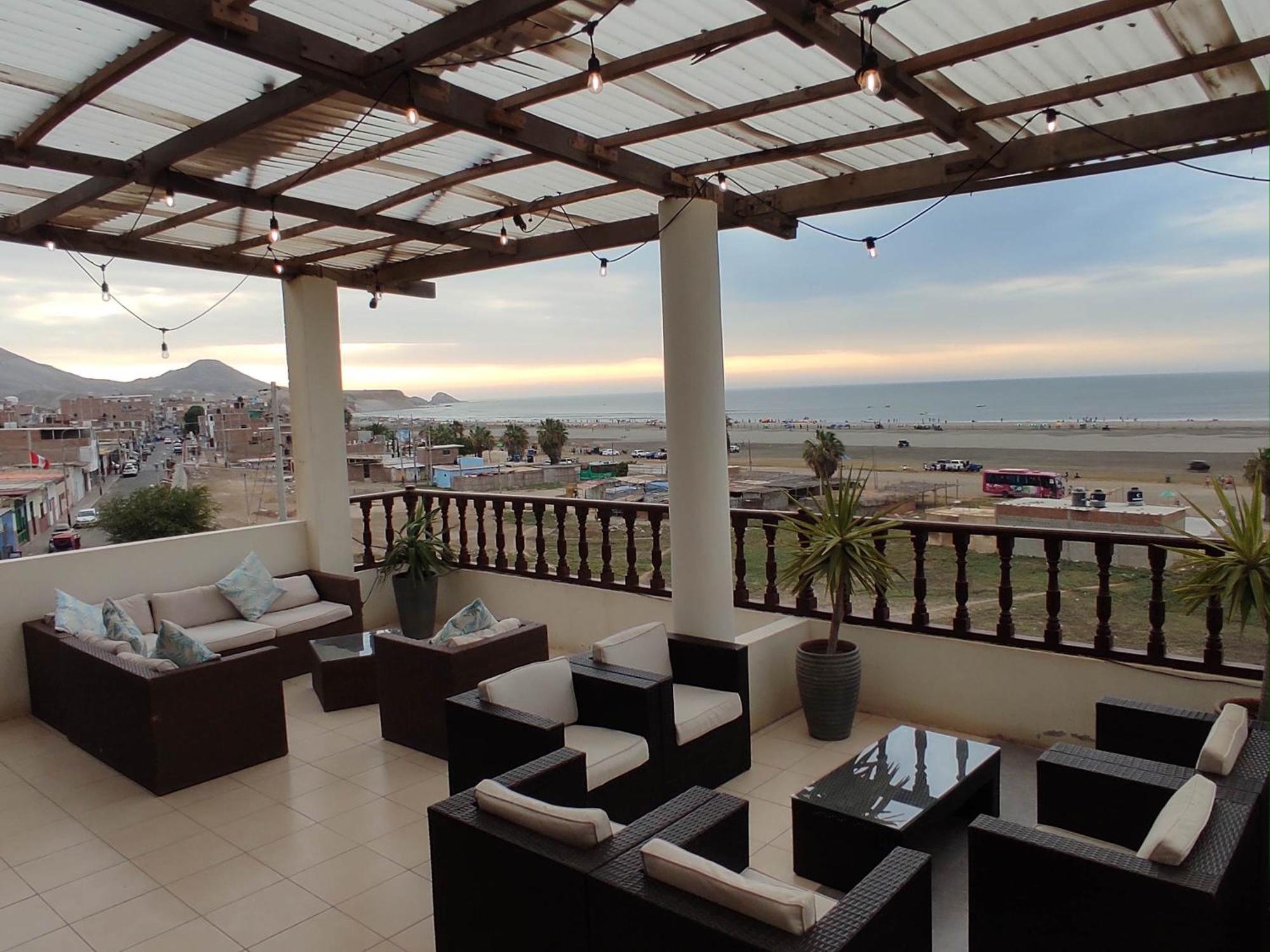 פוארטו צ'יקמה Hotel Nuevo Amanecer מראה חיצוני תמונה