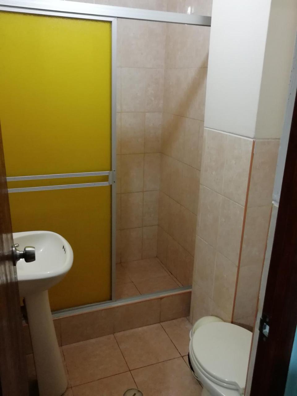 פוארטו צ'יקמה Hotel Nuevo Amanecer מראה חיצוני תמונה